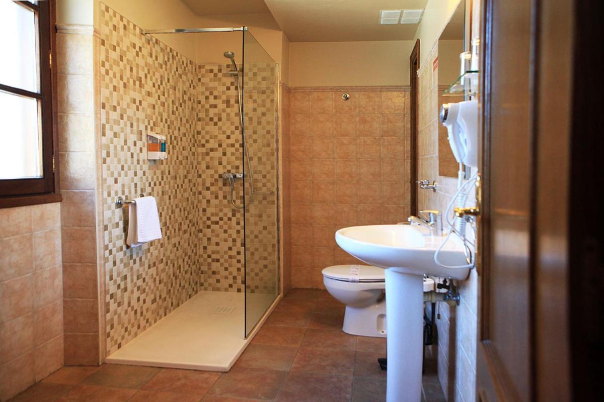 Hostal Antxitonea เอลิซอนโด ภายนอก รูปภาพ